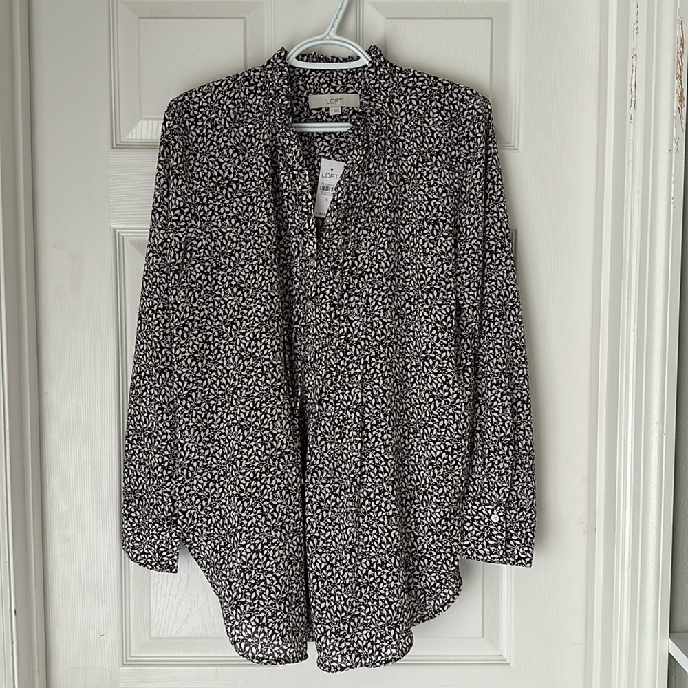 NWT Loft long sleeve top small